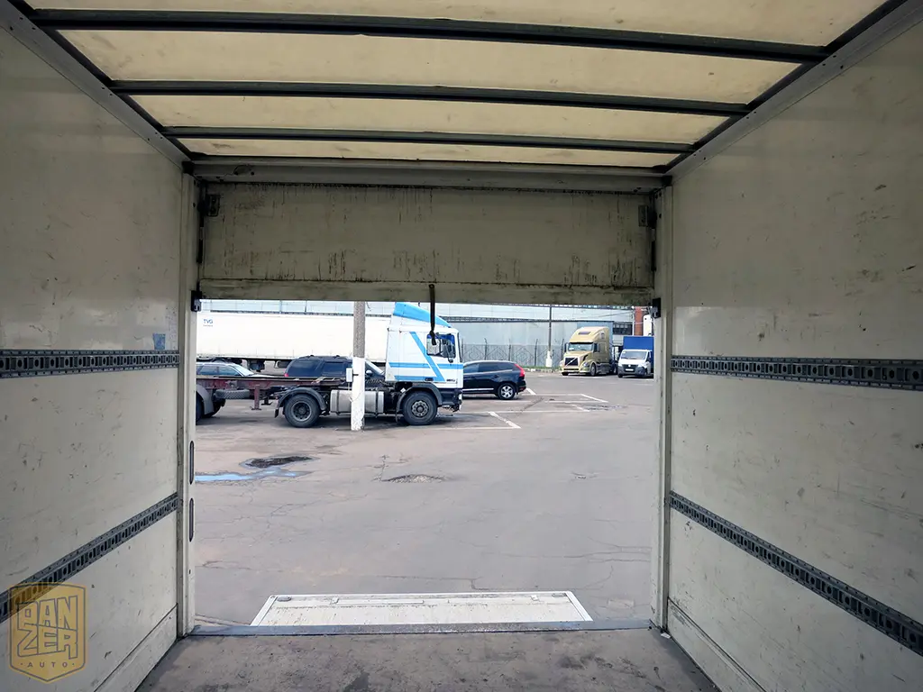 Volvo FL 240, фургон - гидролифт, 2011 г, полная масса до 12 тонн - фото 10