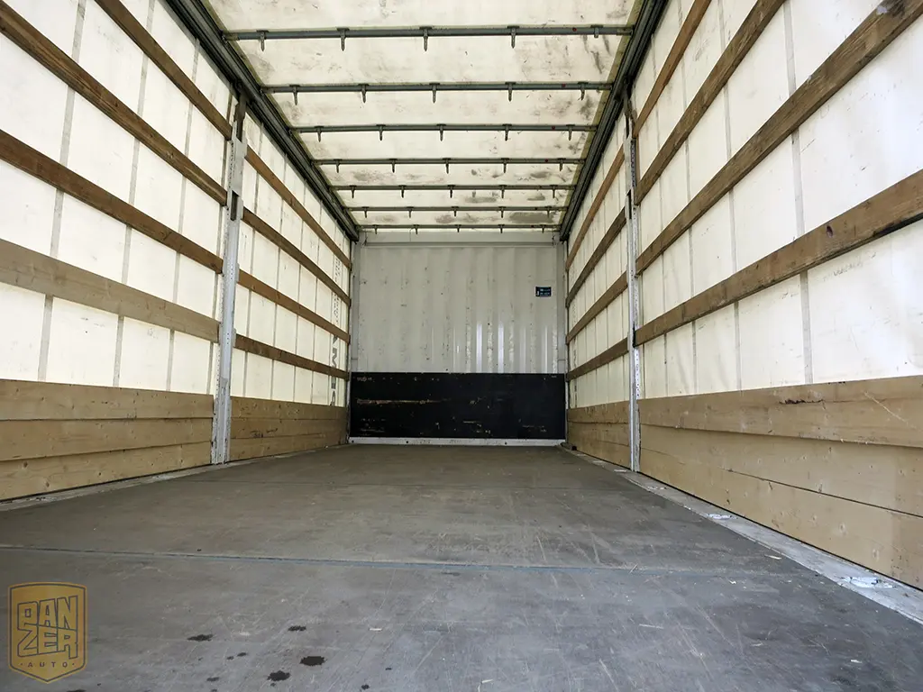 Продажа грузовика Mercedes Actros 2544, 2011 г, штора 48 м3 - фото 14