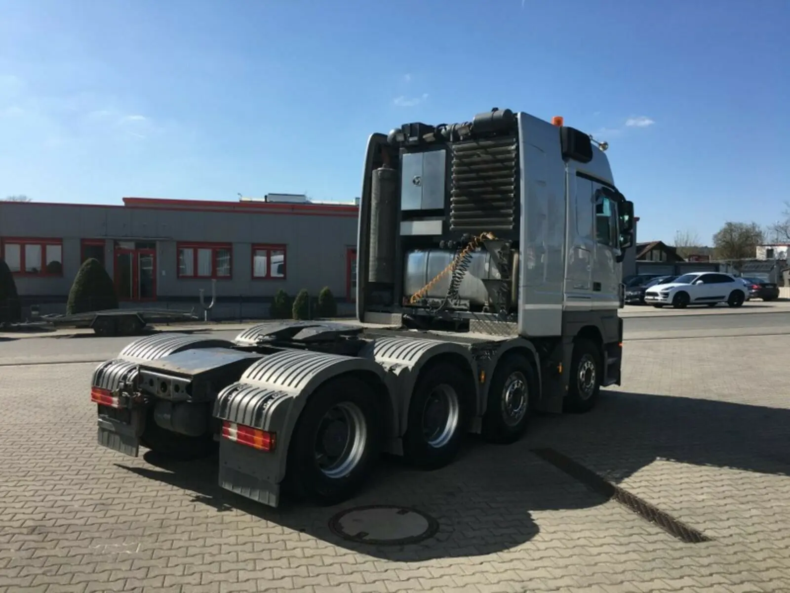 Тягач тяжеловес Mercedes Actros 4160 WSK TITAN, Евро-5, 8x4, 250 тонн, без пробега по РФ - фото-детальных
