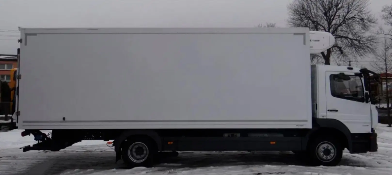 Рефрижератор Mercedes Atego 1218 L, 2016 год, 18 палет, ворота и гидроборт - фото 12