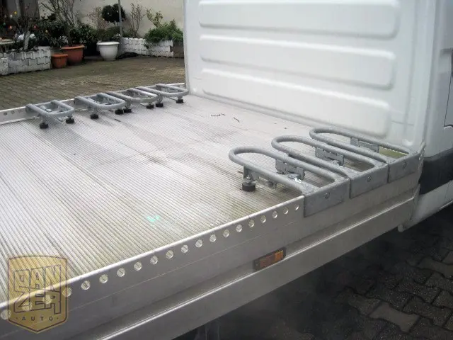 Эвакуатор Iveco Daily 50 CNG, 7 тыс.км, 2011 г, на природном газе, 3-х местка, пневмоподвеска - фото 2