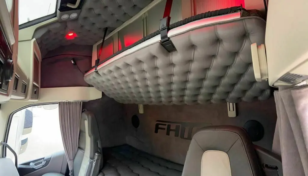 Седельный тягач Volvo FH16 750 л.с., XXL, 2018 год, 6х2, без пробега по РФ - фото-детальных 3