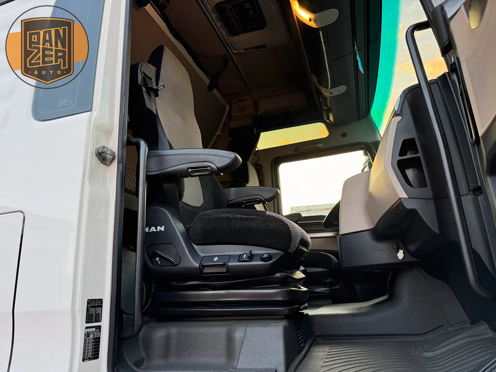 man tgx 18.500 седельный тягач, 2018 год, xxl кабина 5