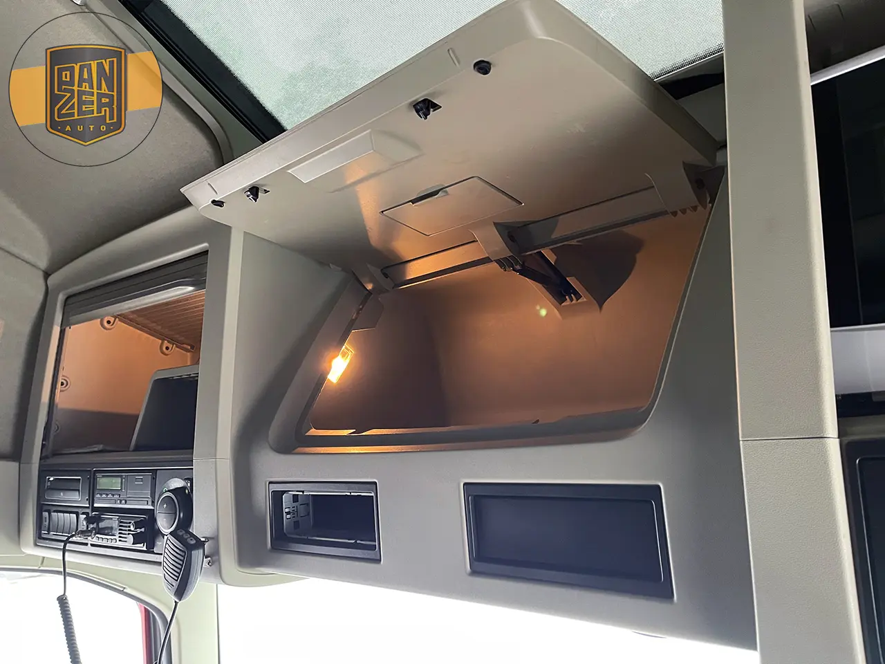 Контейнеровоз Volvo FH460, XXL кабина, 2019 год, топ комплектация - фото 25