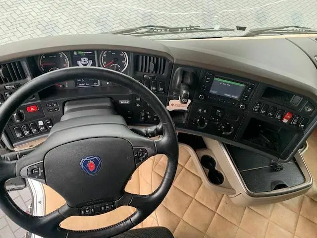 Седельный тягач Scania R 580 V8, формула 6х4, 2014 год, без пробега по РФ - фото-детальных 4