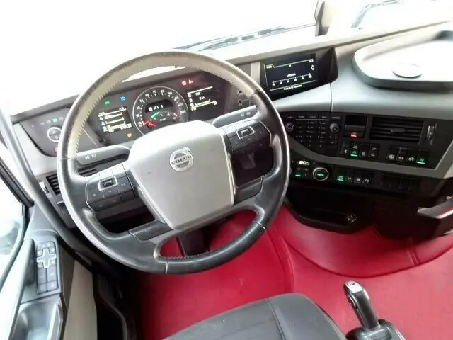 Тягач Volvo FH 540, 6х2, Globetrotter XL, двускатный ленивец сзади, без пробега по РФ - фото-детальных 4