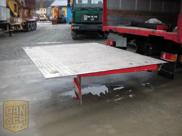 MAN TGM 18.290 L, штора 47м3, сдвижные крыша и бока, гидролифт MBB 2000 кг, спальник, кондиционер - фото 2