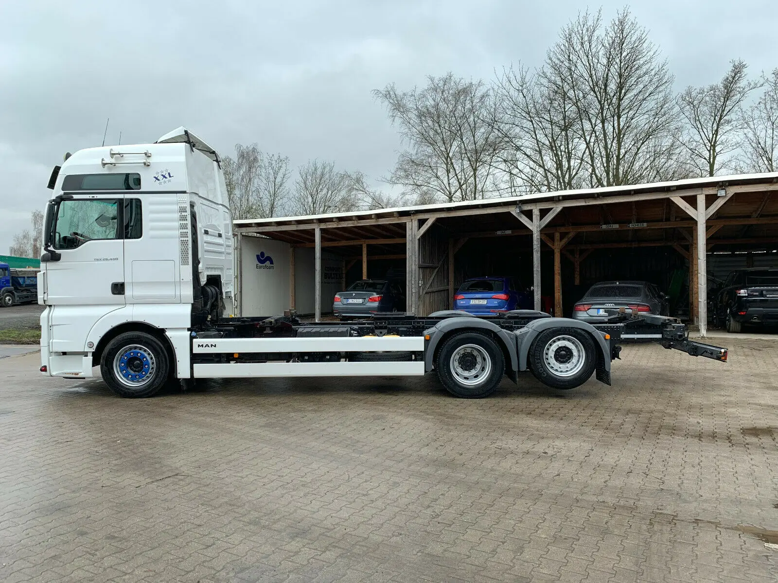 MAN TGX 26.480 контейнеровоз низкорамный BDF из Германии, 2015 г, кабина XLX, г/п 16т - фото 21