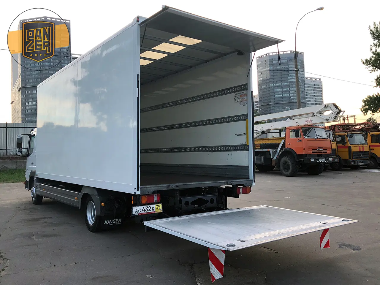 Mercedes Atego 816 L, 2011г, фургон 38 кубов, гидроборт, спальник - фото 9