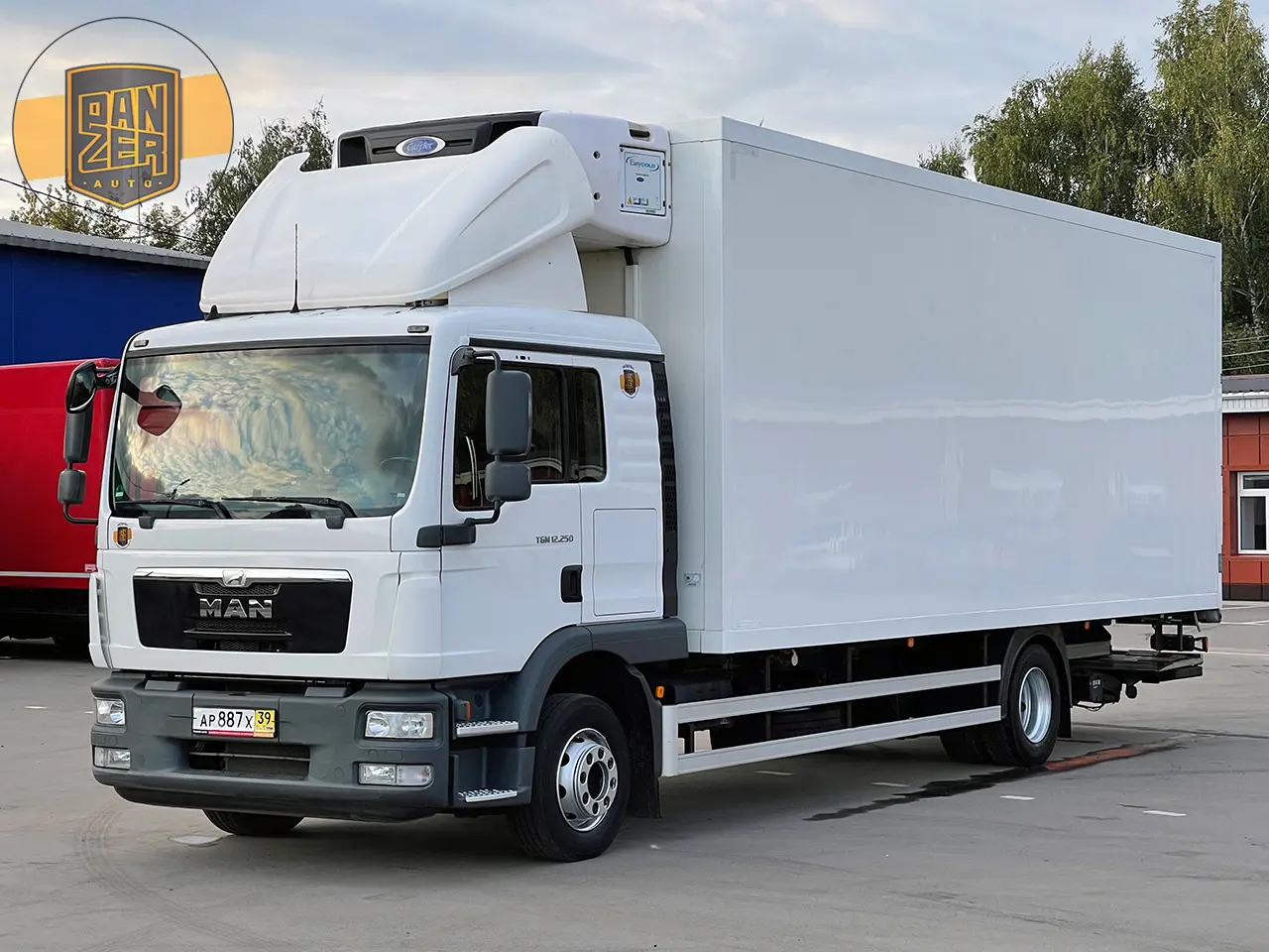 MAN TGM 12.250 BL, 2014г, рефрижератор битемпературный 51 м3, Евро-5, спальная кабина, гидролифт - фото
