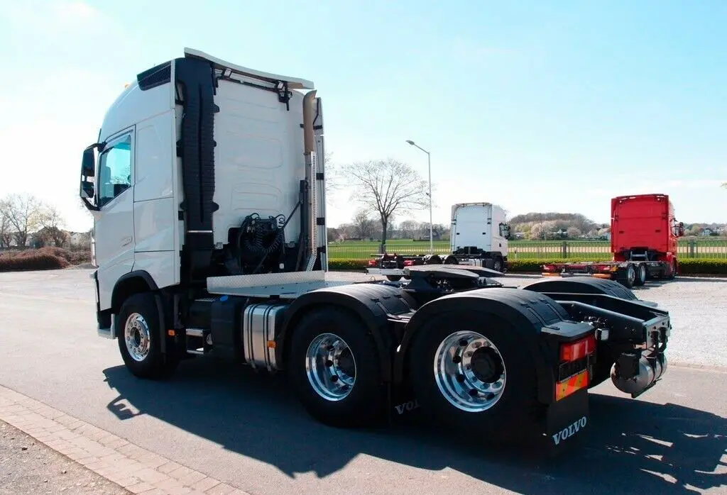Тягач Volvo FH500, 6х4 с подъемной осью, 12/2018 год, пневмоподвеска, пробег всего 45 тыс.км, из Германии - фото-детальных