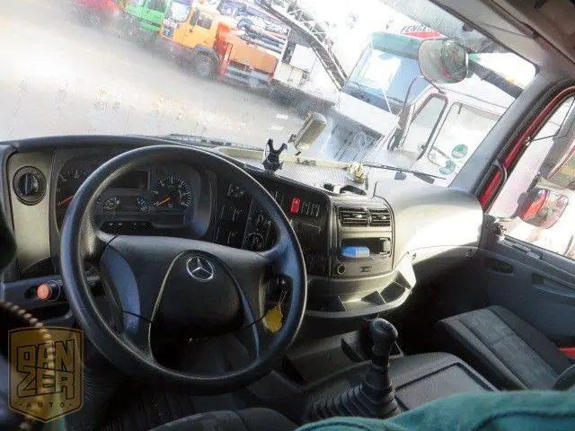 Mercedes-Benz Axor 1829 L, штора 44м3, все загрузки, длина 7.2м, гидролифт, г/п 10т, спальник - фото 4