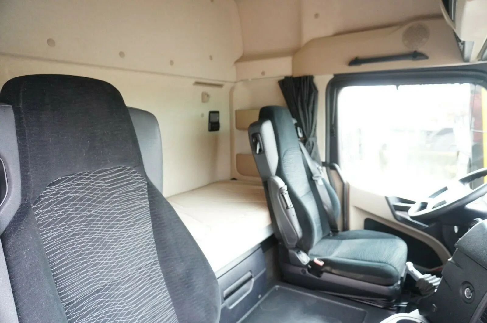 Рефрижератор Mercedes Actros 2542, 2017 год, 22 европалета, боковая дверь, без пробега по РФ - фото 6