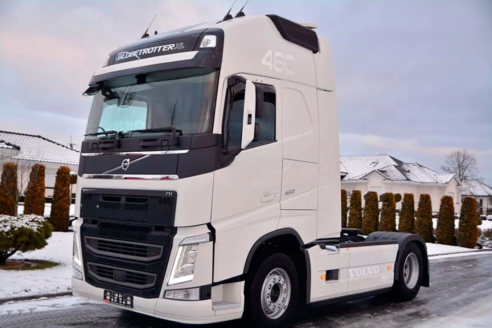 Тягач Volvo FH 460, 2016 год, 469 л.с., кабина Globetrotter XL, без пробега по РФ - фото-детальных 3