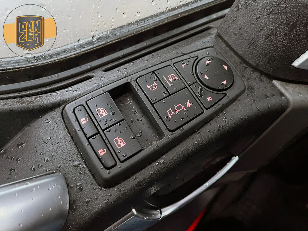 MAN TGX 26.440, 6х2, 2015 год, БДФ контейнеровоз, г/п 16 тонн, без пробега по РФ - фото 29