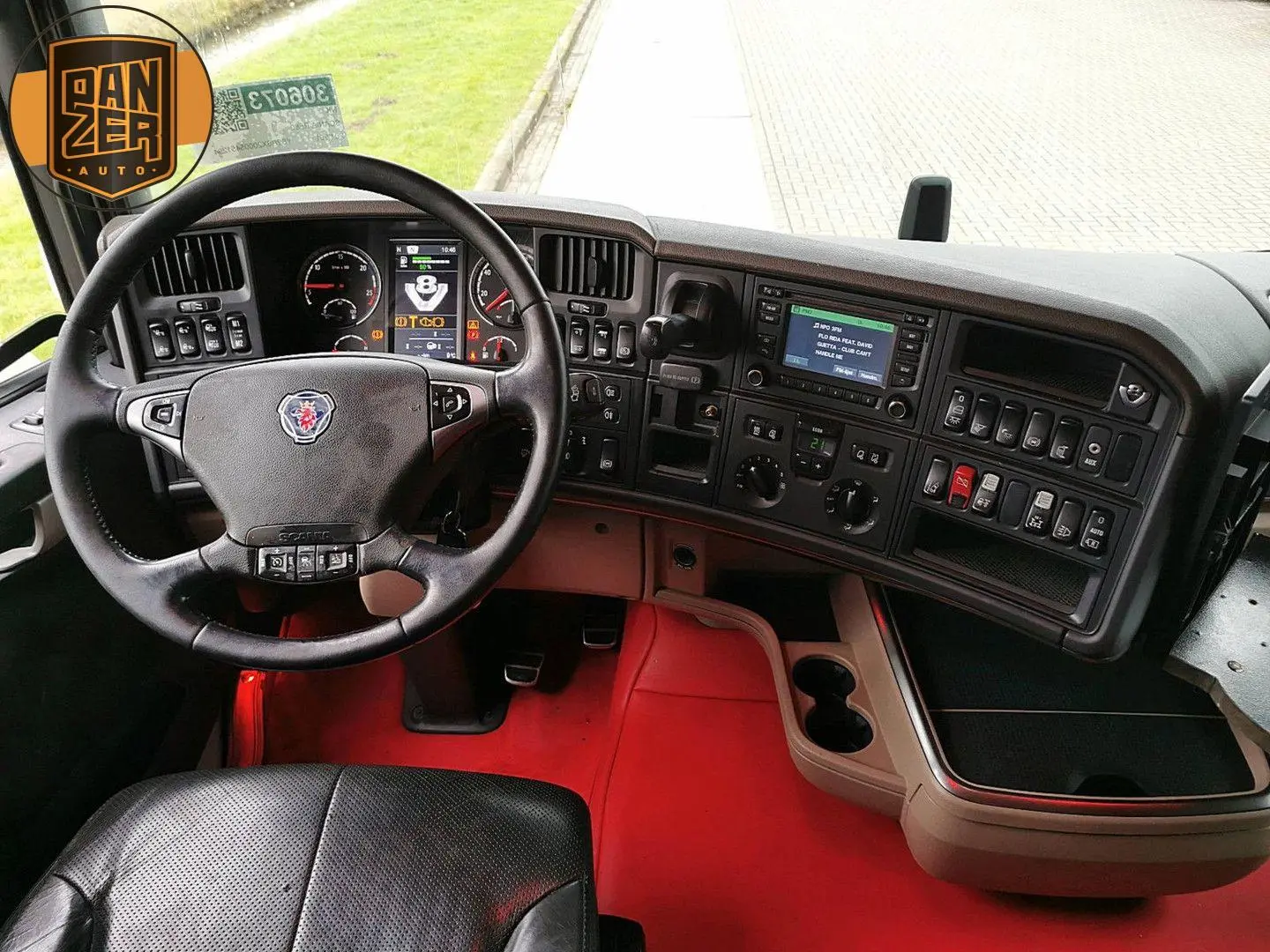 Scania R580 6x2 тягач - фото-детальных 5