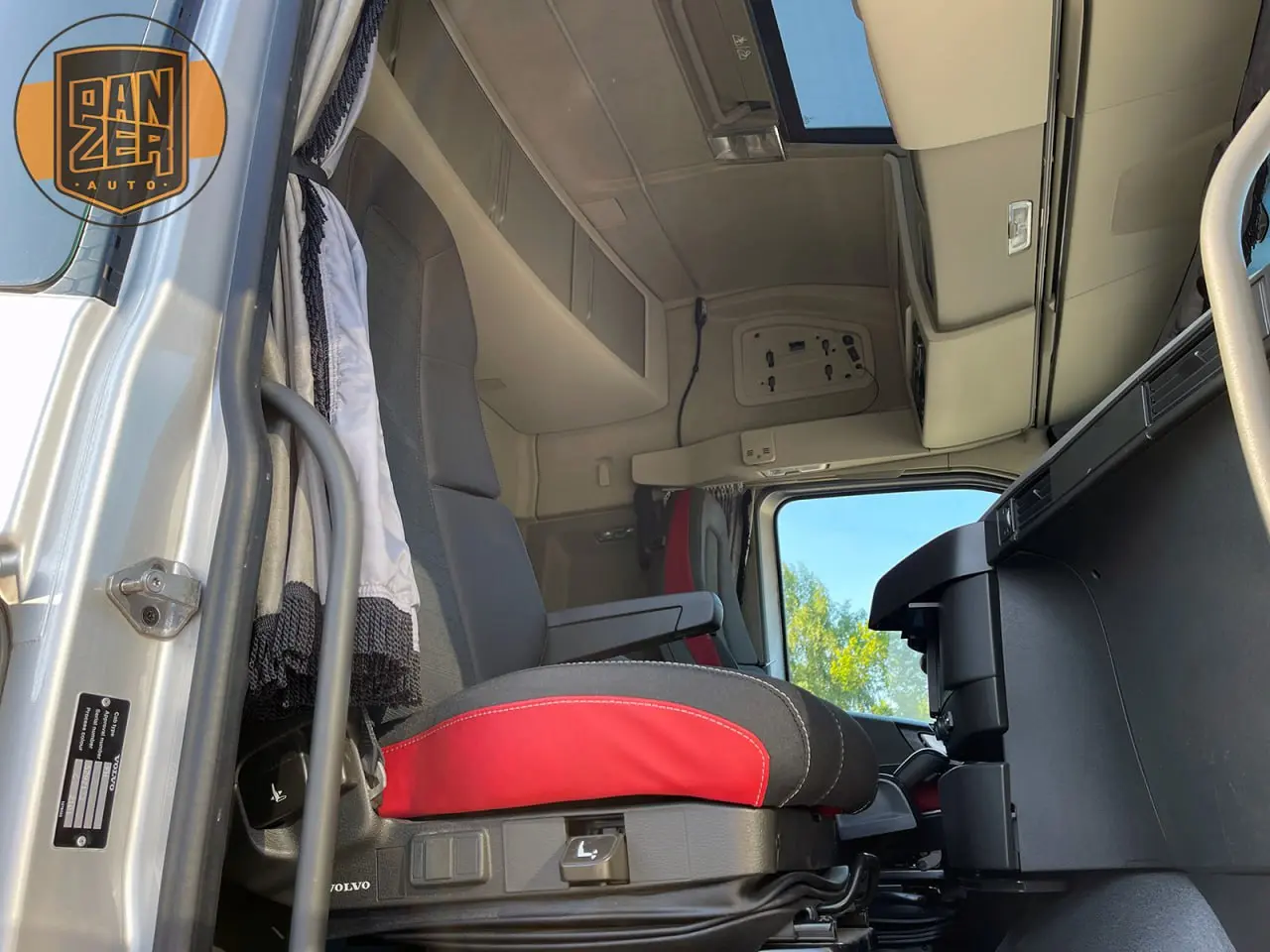 Тягач Volvo FH 500 4x2, 2016 год, гидрофицированный, из Германии - фото-детальных 4
