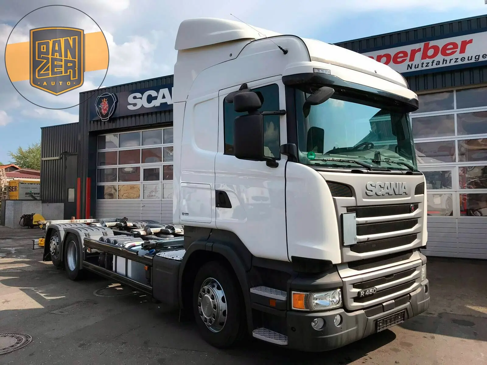 BDF контейнеровоз Scania R450, 2017 год, 6х2, кабина Highline - фото