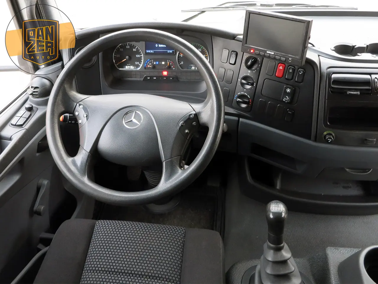 Mercedes Atego 818 L, изотермический фургон 7.3 м, 2012 г, гидроборт - фото 4