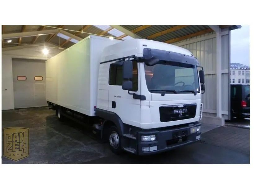 MAN TGL 12.250 BL, фургон 42м3, гидролифт 1500 кг, 2 спальника, кондиционер, автономный отопитель - фото