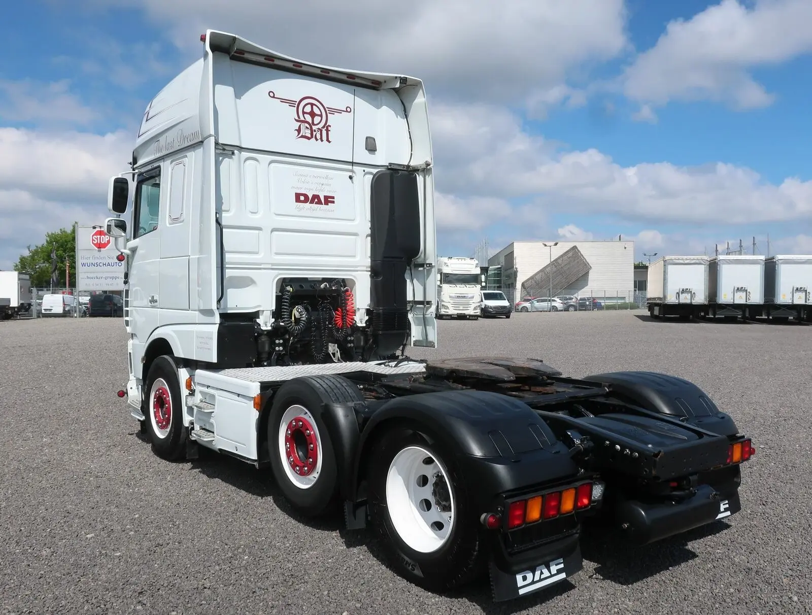 Тягач DAF XF 106 460, 6х2, кабина Супер Спейс, подъемная ось, без пробега по РФ - фото-детальных