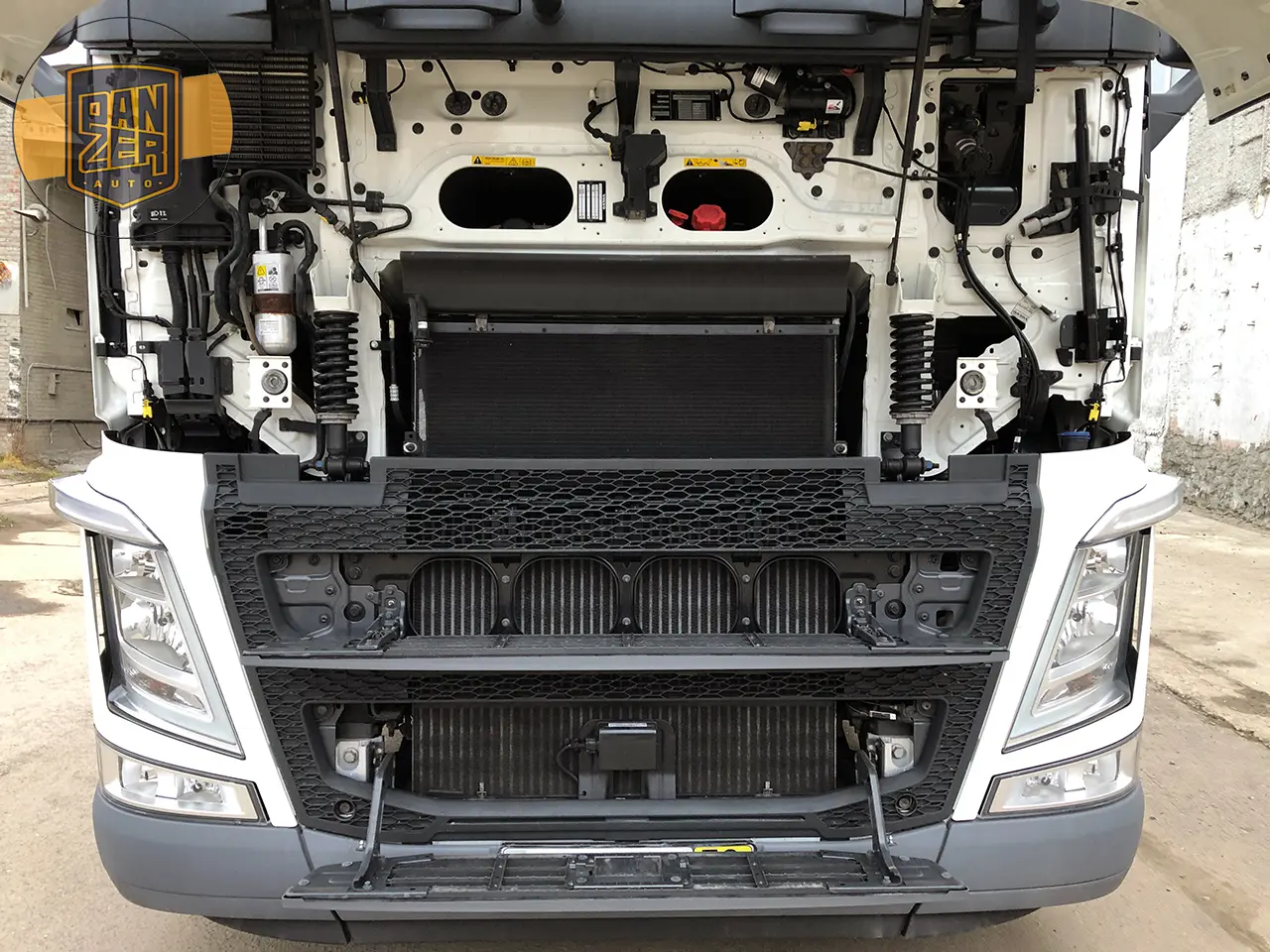Тягач Volvo FH 500, 2018 год, 6х2, заводской ADR, без пробега по РФ - фото-детальных 9