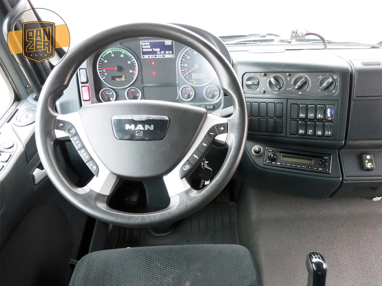 MAN TGM 12.290 LL, 2012 год, штора 50 кубов с гидролифтом - фото 4