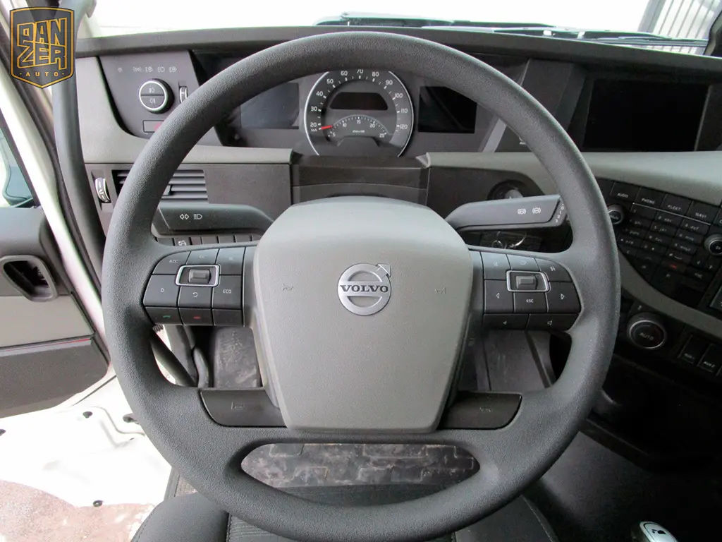 Тягач Volvo FH 500, 2016 г, 510 л.с., Globetrotter XL, без пробега по РФ - фото-детальных 5