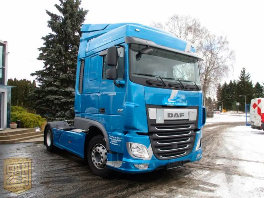 Тягач DAF XF 106, 2014 год, 460 л.с., Space Cab, без пробега по РФ - фото-детальных