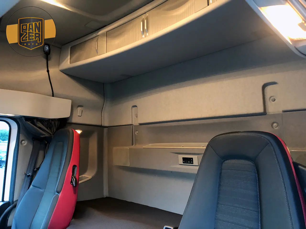 Рефрижератор тушевоз Volvo FH 460, г/п 12 тонн, из Германии, 2017 год - фото 18