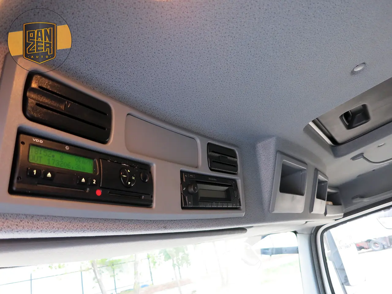 Mercedes Atego 816 L, фургон 36 кубов, 2012 год, гидролифт - фото 17