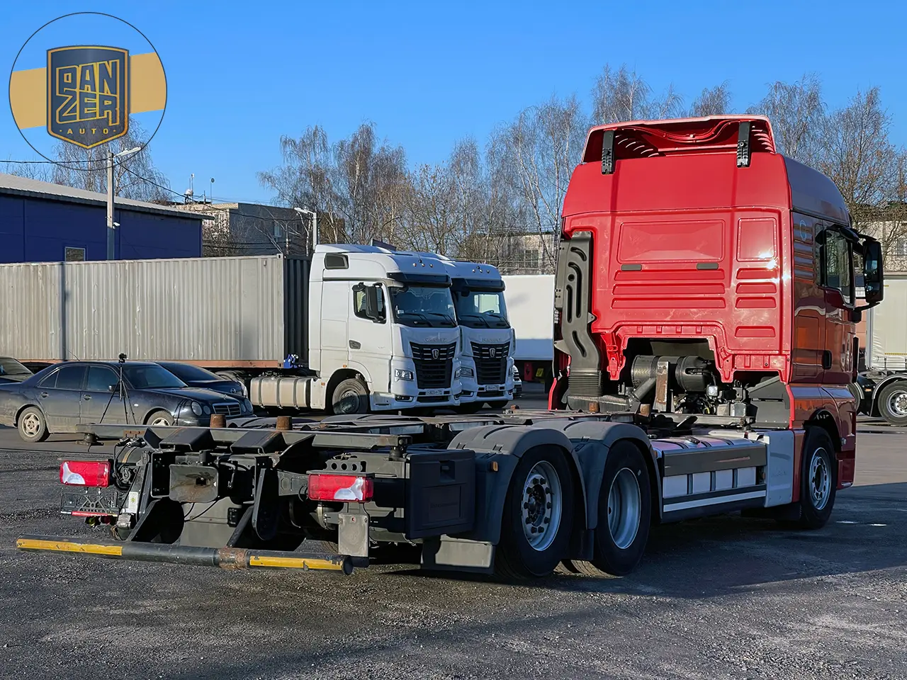 MAN TGX 26.440, 6х2, 2015 год, БДФ контейнеровоз, г/п 16 тонн, без пробега по РФ - фото