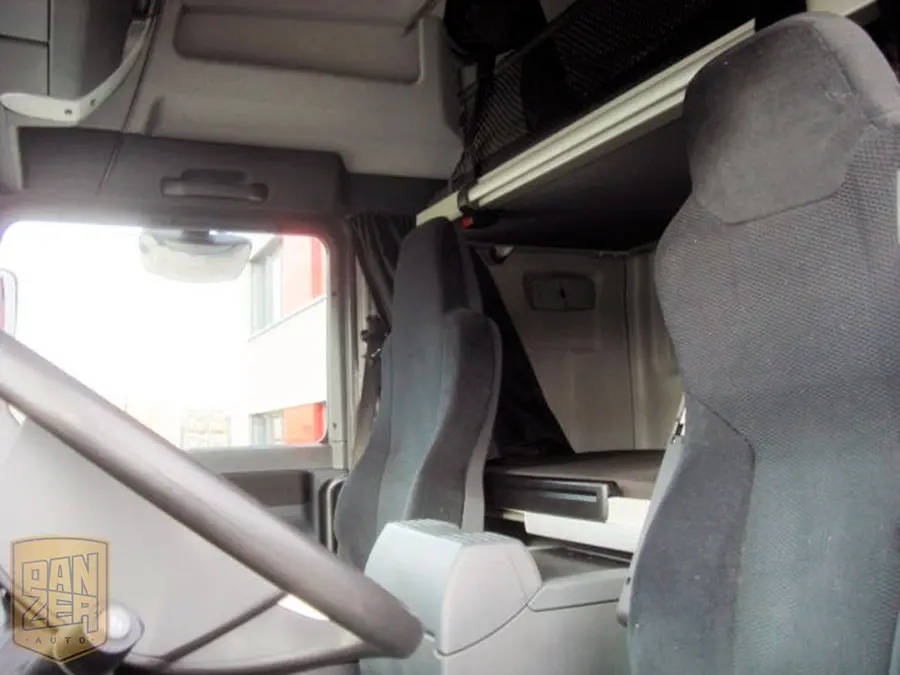 MAN TGL 12.220 BL, 2014г, полная штора 50м3, гидролифт, 2 спальника - фото 5