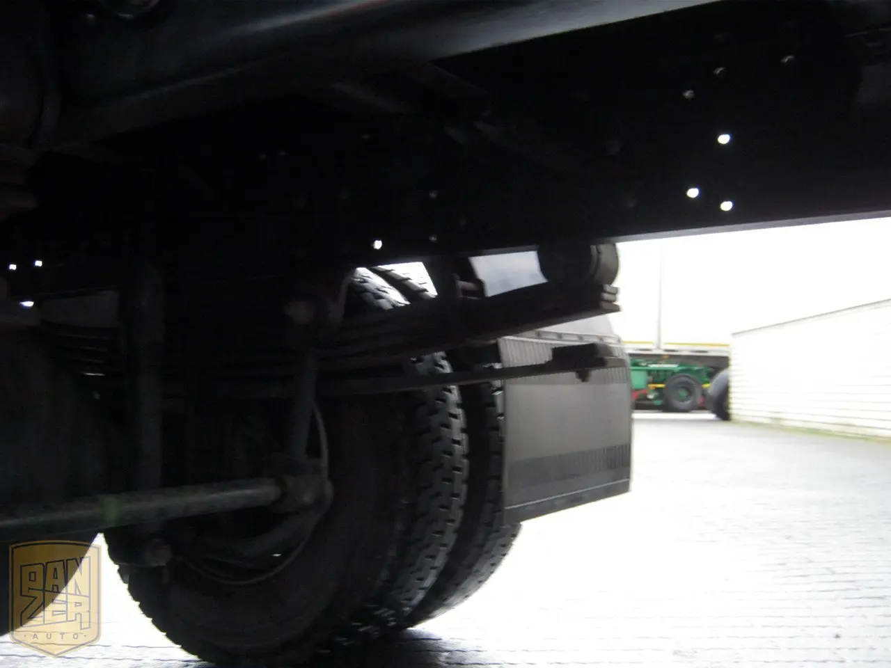 Iveco EuroCargo ML160E22, 2012г, бортовой грузовик, борт 7.8 м, 3-х местный, состояние нового - фото 5