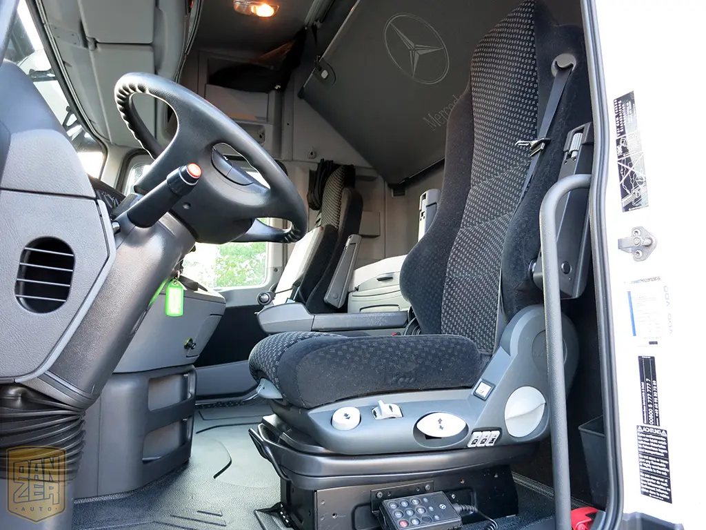 Mercedes Actros 2544 LL, 6х2 шасси-контейнеровоз БДФ - фото 3
