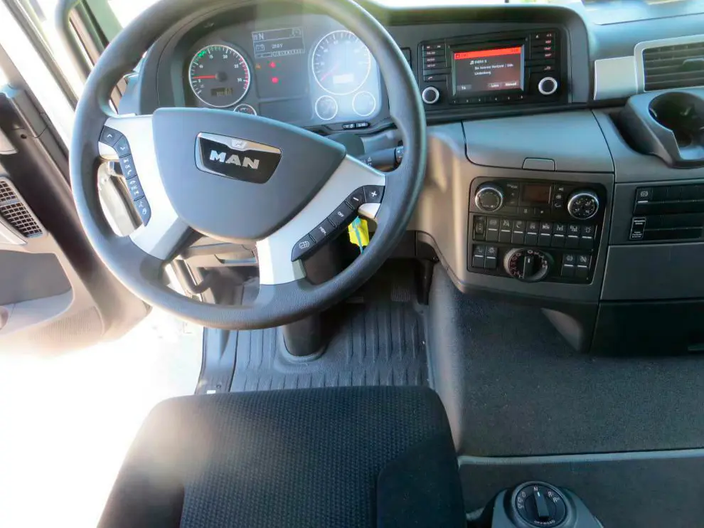 Полноприводный тягач MAN TGX 26.440, 6х6, пробег 89 тыс.км, без пробега по РФ - фото-детальных 3