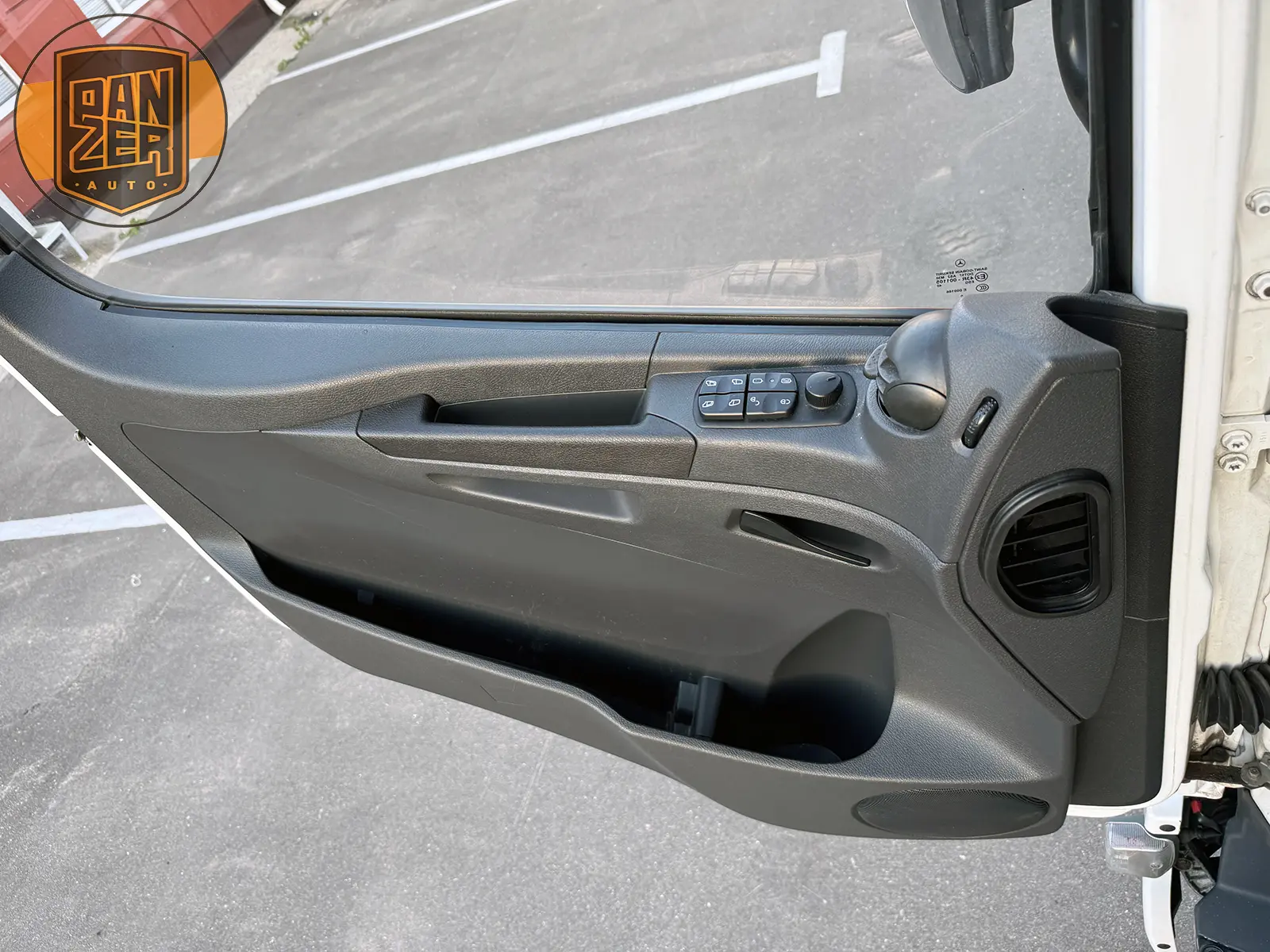 mercedes-benz atego 1230, фургон 18 палет, гидроборт 30