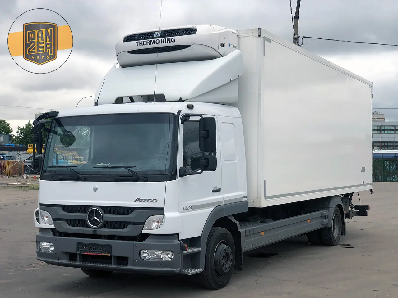 Mercedes Atego 1224 L рефрижератор со спальником 46 кубов, 18 европалет, гидроборт - фото 8