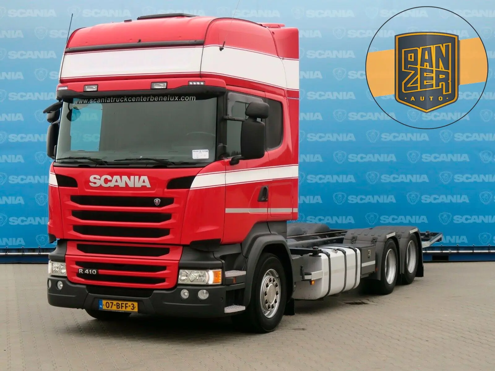 Scania R410 Topline контейнеровоз низкорамник БДФ, 2015 г, двускатный ленивец, г/п 16т, без пробега по РФ - фото