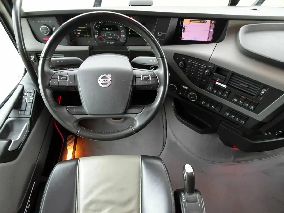 Седельный тягач Volvo FH16 750 л.с., XXL, 2018 год, 6х2, без пробега по РФ - фото-детальных 4