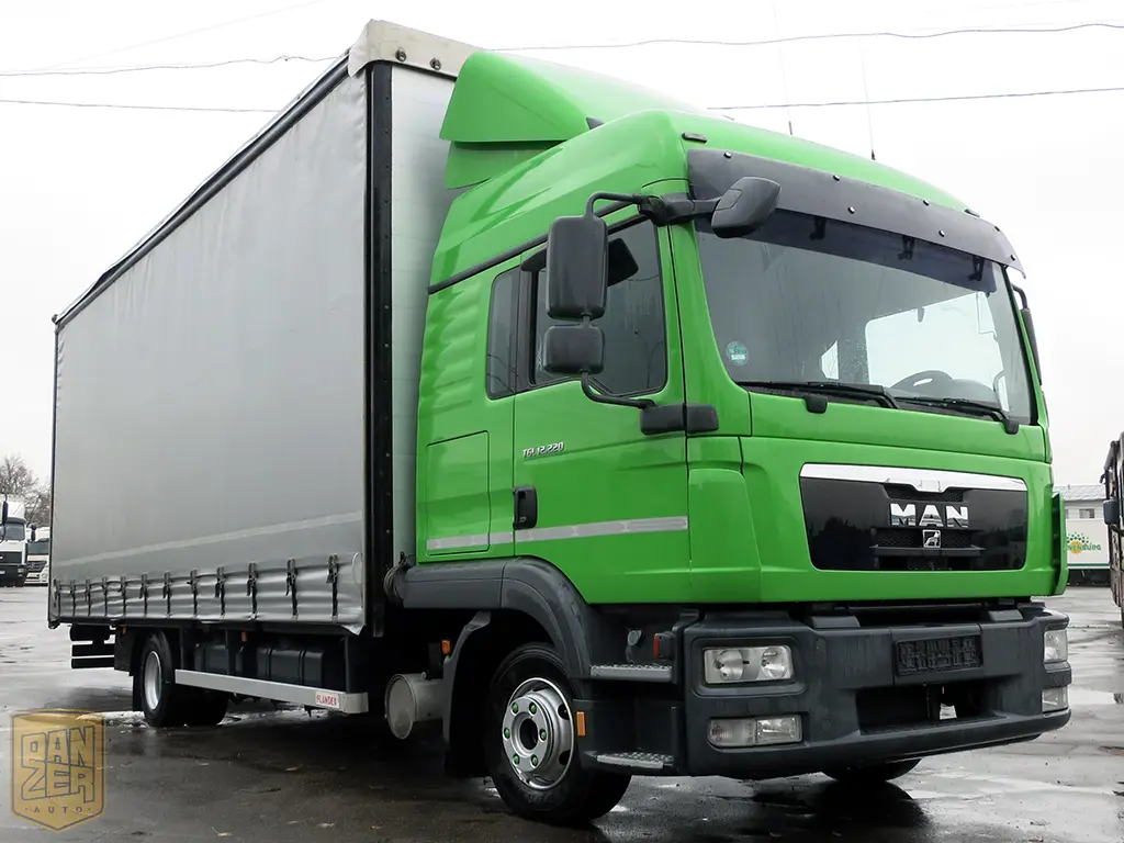 Грузовик штора MAN TGL 12.220, 58м3, все загрузки, 2 спальника, полная комплектация, 2010 г.в. - фото