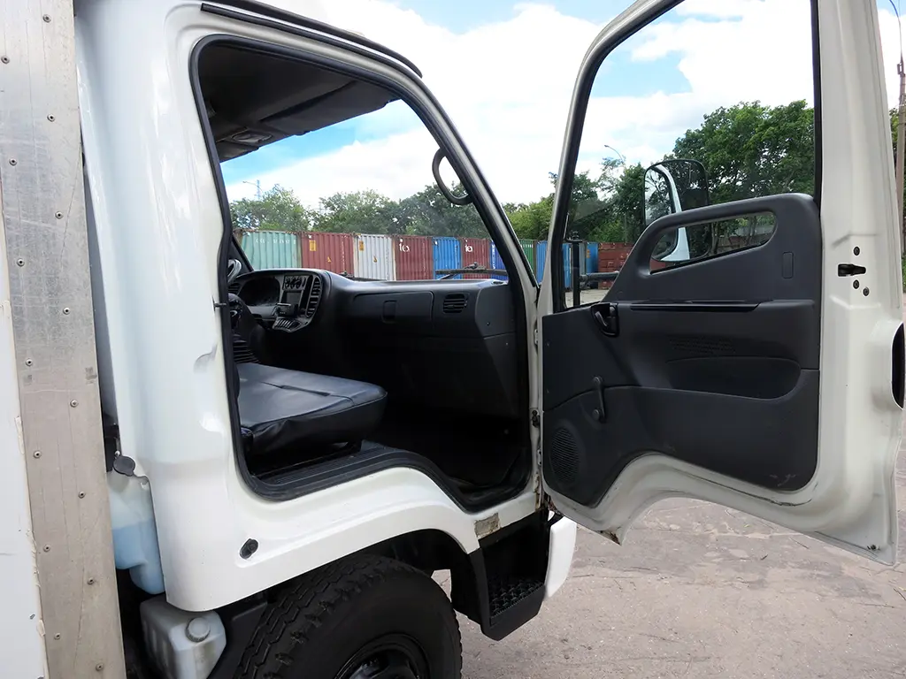 Hyundai HD 78, 2011 год, г/п 5 тонн, фургон 34 м3 - фото 12