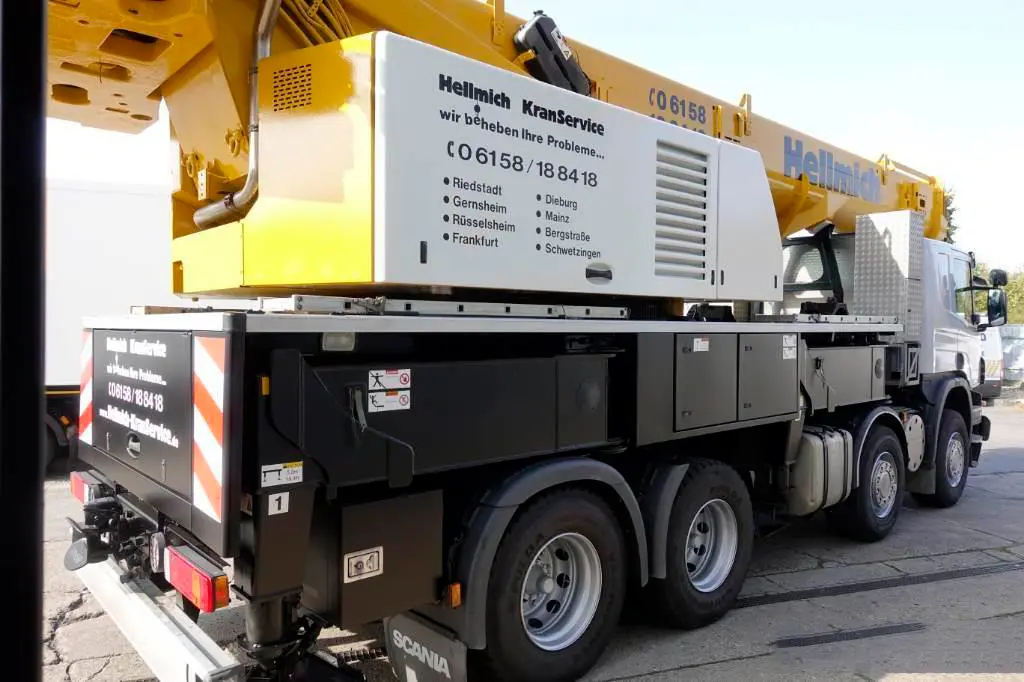 Автокран 60 тонн LIEBHERR LTF 1060-4.1 на шасси Scania P420, без пробега по РФ - фото