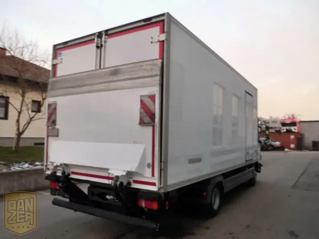 Mercedes-Benz Atego 1224L, рефрижератор 35м3, установка Thermo King TR1200, ворота + гидролифт 1500кг - фото