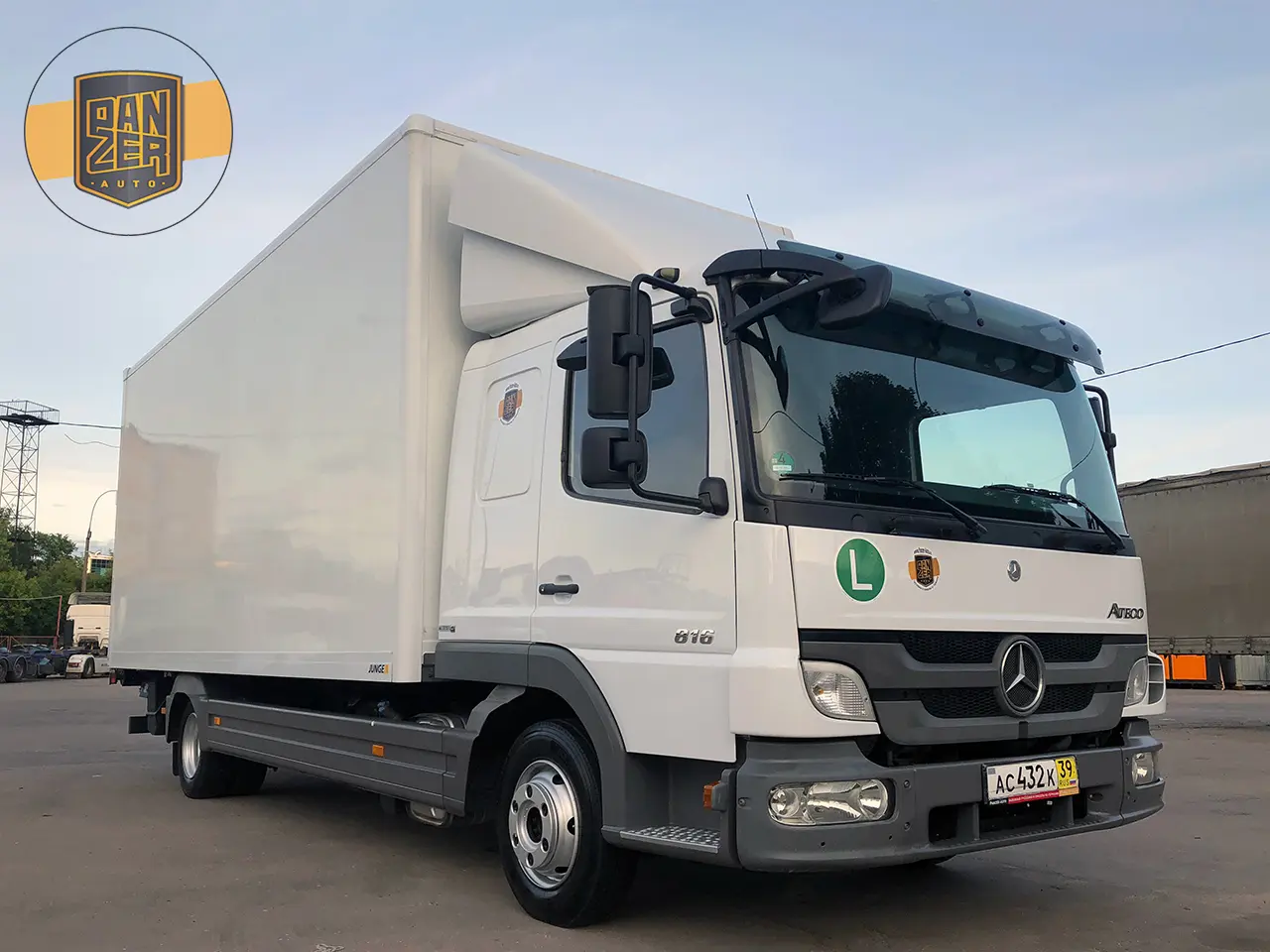 Mercedes Atego 816 L, 2011г, фургон 38 кубов, гидроборт, спальник - фото 8