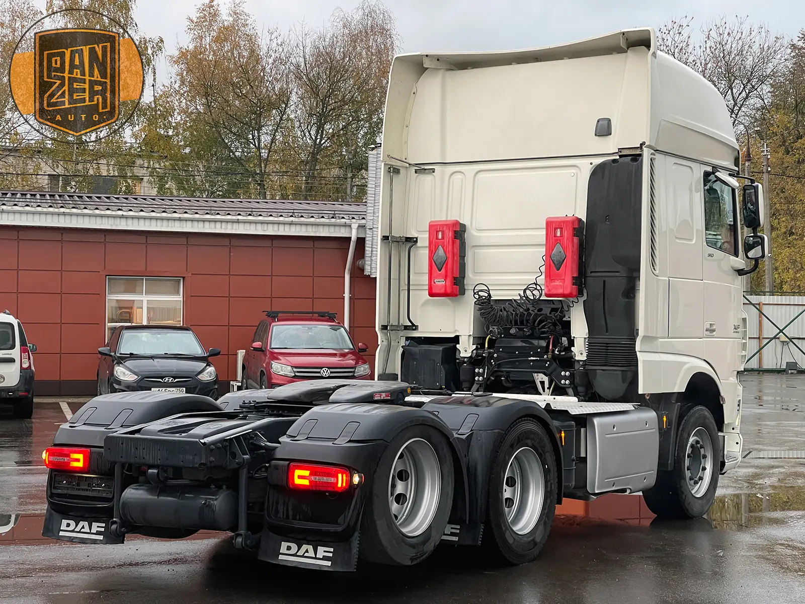 daf xf 510 тягач 6х2, задняя спарка, кабина суперспейс 9