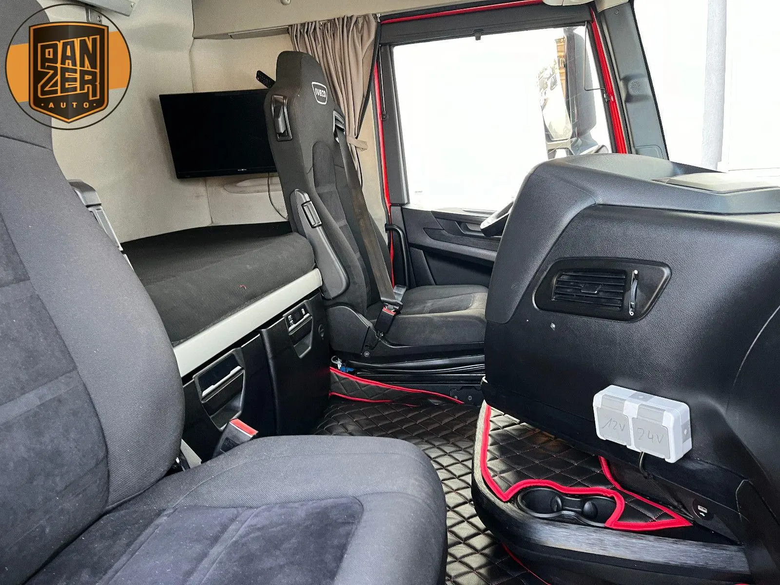 	 Товар для анкора: iveco s way 9