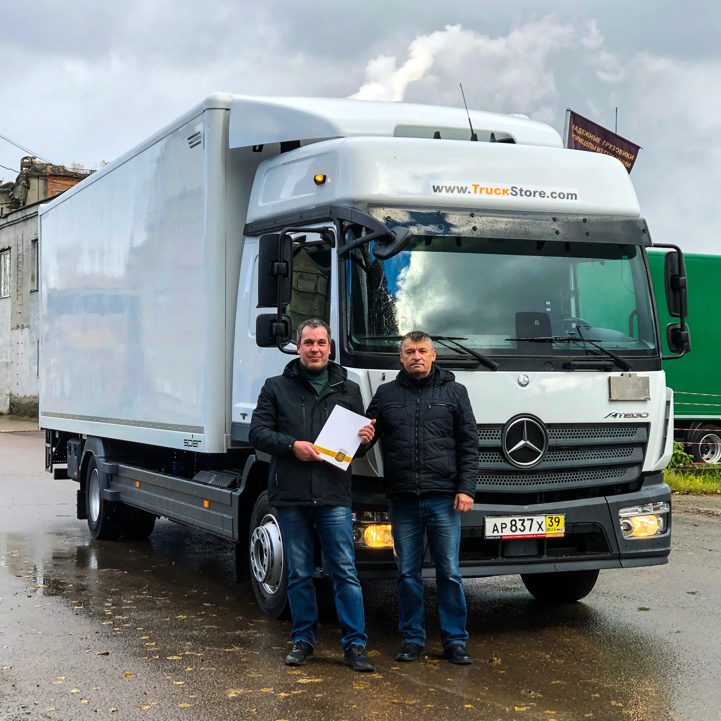 Фотография покупателя Mercedes Atego 1230 фургон, г. Киров - регион отгрузки
