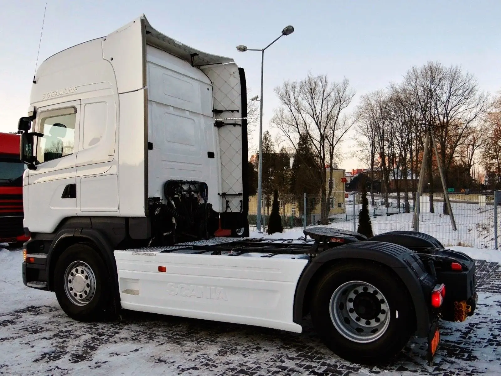 Тягач Scania R 410, Евро-6, 2015 год, кабина Streamline, без пробега по РФ - фото-детальных 2