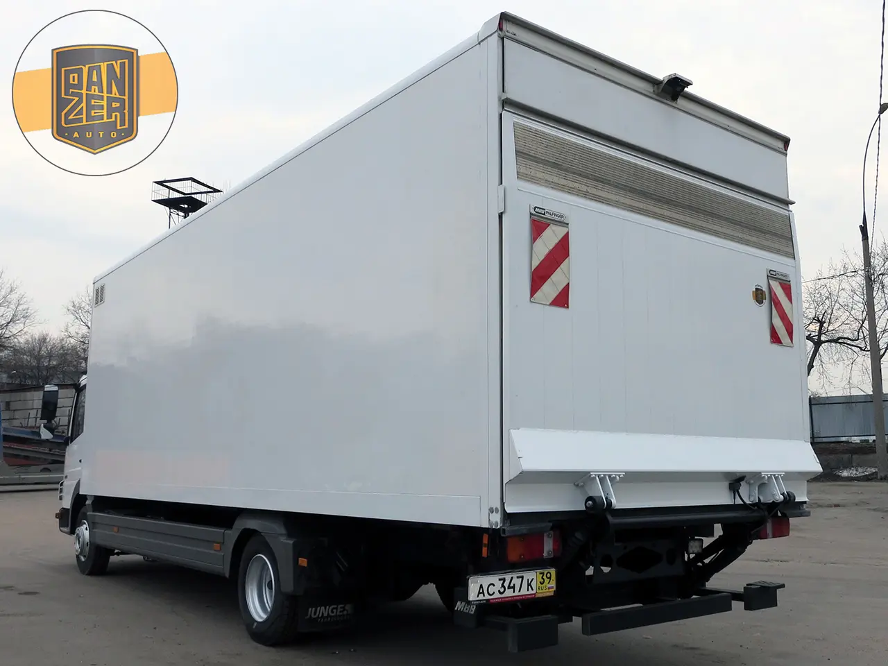 Mercedes Atego 818 L, изотермический фургон 7.3 м, 2012 г, гидроборт - фото 9